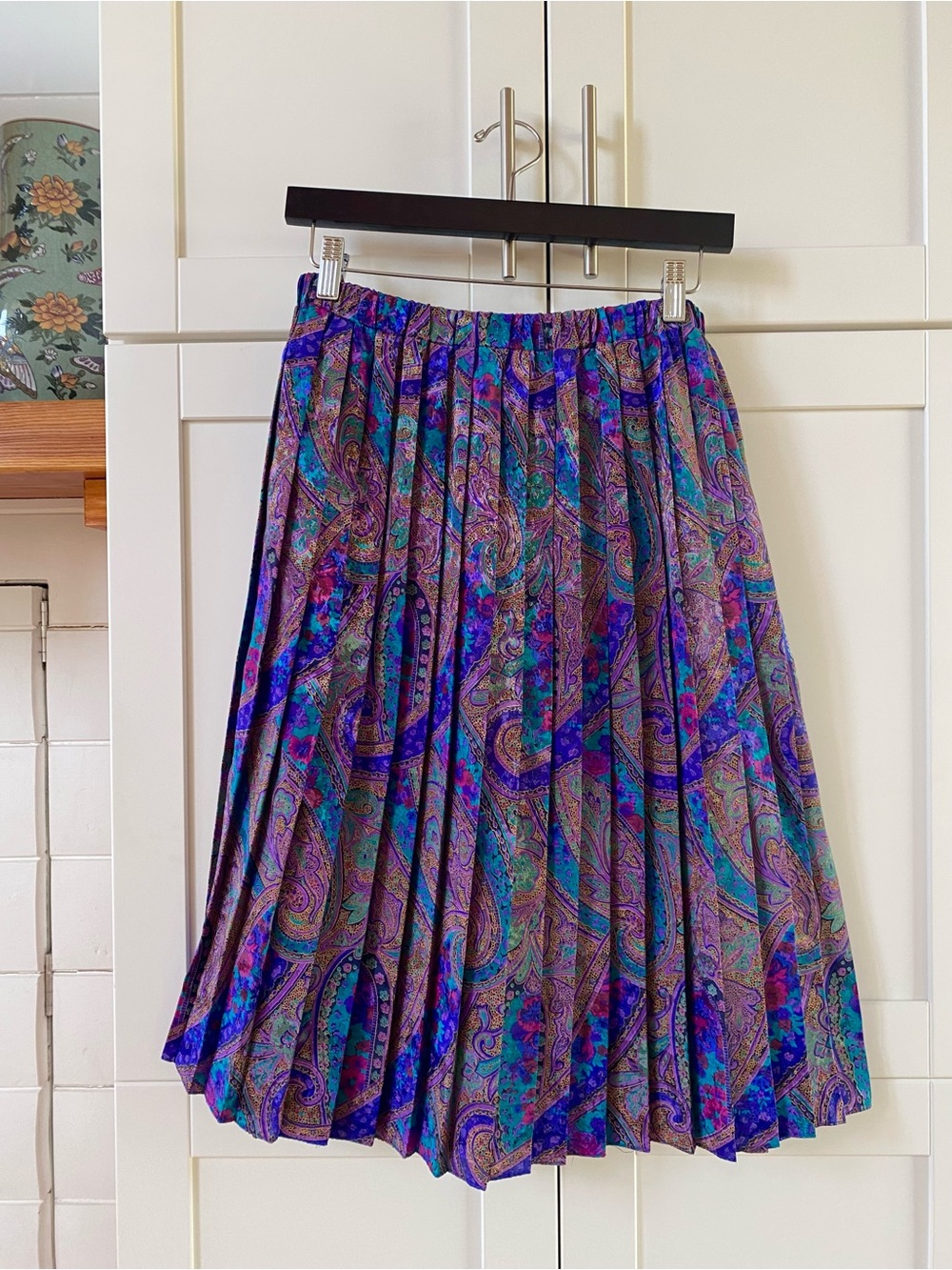 Vintage 90’s Anastasia Paisley Pleated Colorful Midi Skirt